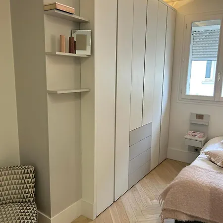 Luxueux Metro George V - Hermes - Champs-elysees - Arc De Triomphe Apartment *