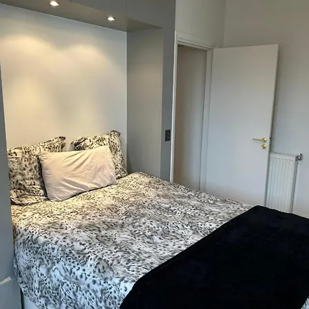 Luxueux Metro George V - Hermes - Champs-elysees - Arc De Triomphe Apartment *